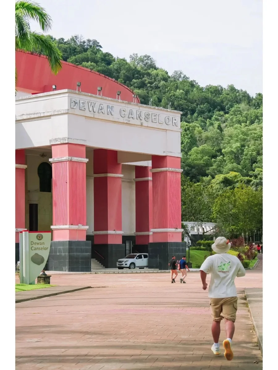 马来西亚名校推荐—沙巴大学_3_Aana学姐-马来西亚_来自小红书网页版.jpg