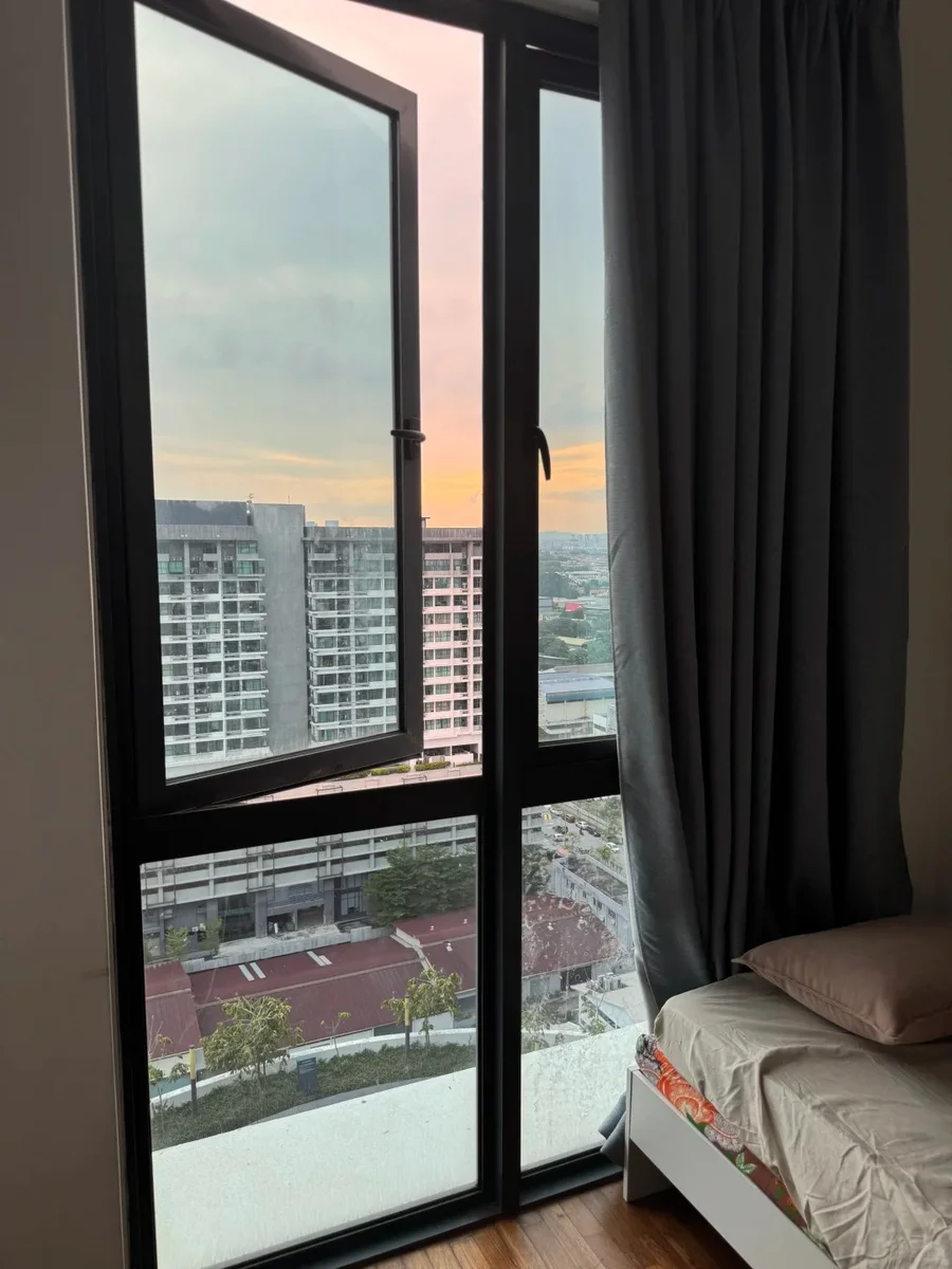 UM附近 pacific star阳光中房暑假转租600?