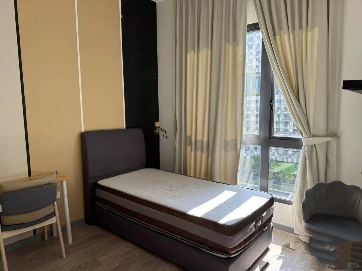 UM转租｜SL落地窗中房1100🐎包网