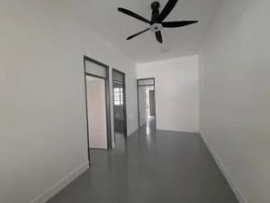 出租 | 1 storey terrace | Jelutong | walking distance to market | For Rent