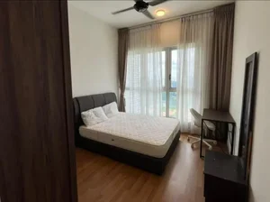 出租：UTM residence T4,（是地毯），7.31-9.25